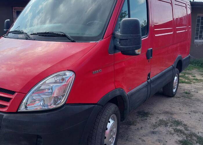 Grajewo ogłoszenia: Witam mam do sprzedania Iveco 310 L2 H1 przebiegiem 211000 auto...