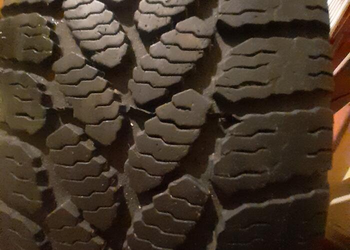 Grajewo ogłoszenia: Sprzedam 4 opony zimowe Dębica 185/60 R14 wraz z felgami i...
