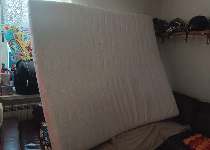 Grajewo ogłoszenia: Sprzedam materac 2,00x1.60x0.20 jak nowy.