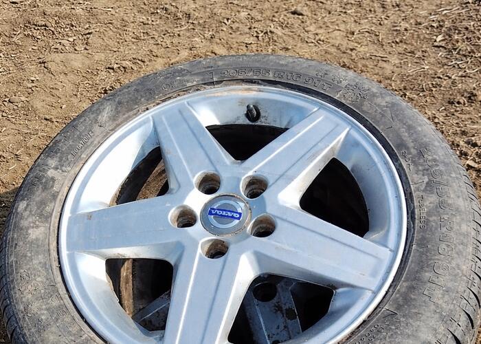 Grajewo ogłoszenia: Sprzedam alufelgi do Volvo v 50 
4 szt . 
Rozstaw szpilek 5*108