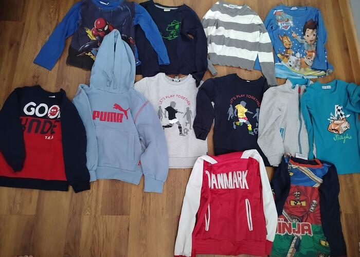 Grajewo ogłoszenia: Rozmiar 128
110zl
Odbiór w Grajewie 
Mam tez inne ubrania od 98...