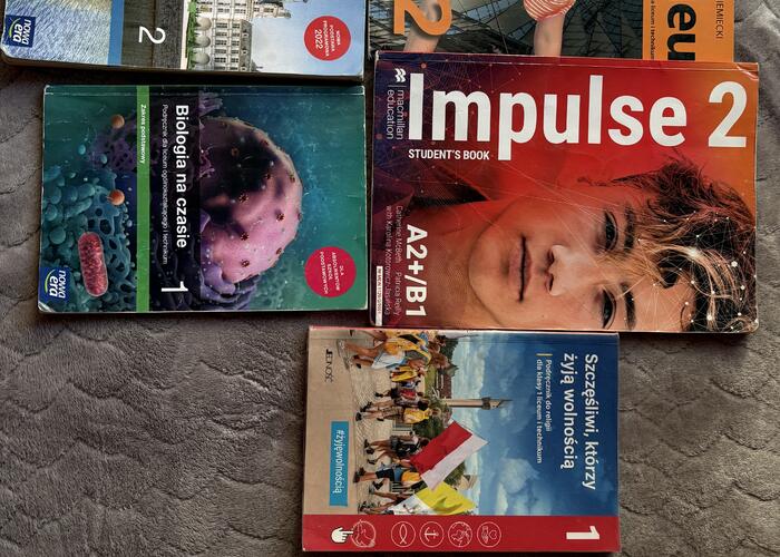 Grajewo ogłoszenia: Sprzedam podręczniki, można kupić osobno
  niemiecki 45 zł...