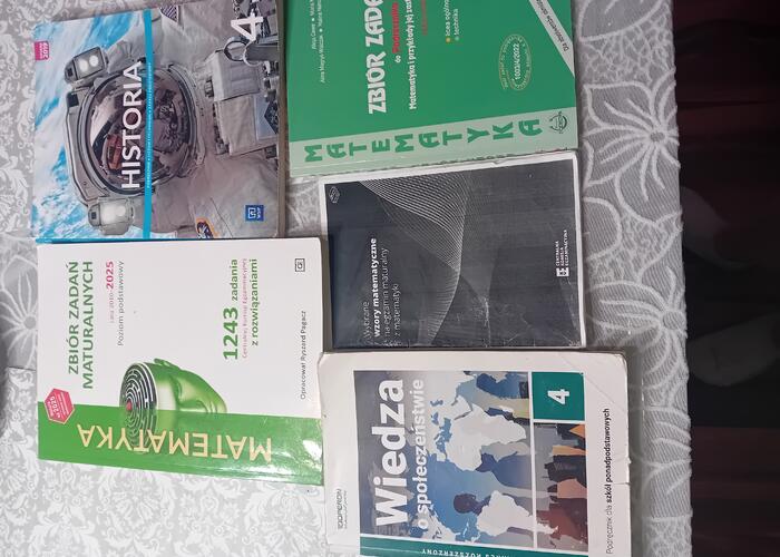 Grajewo ogłoszenia: Sprzedam książki do liceum mundurowego